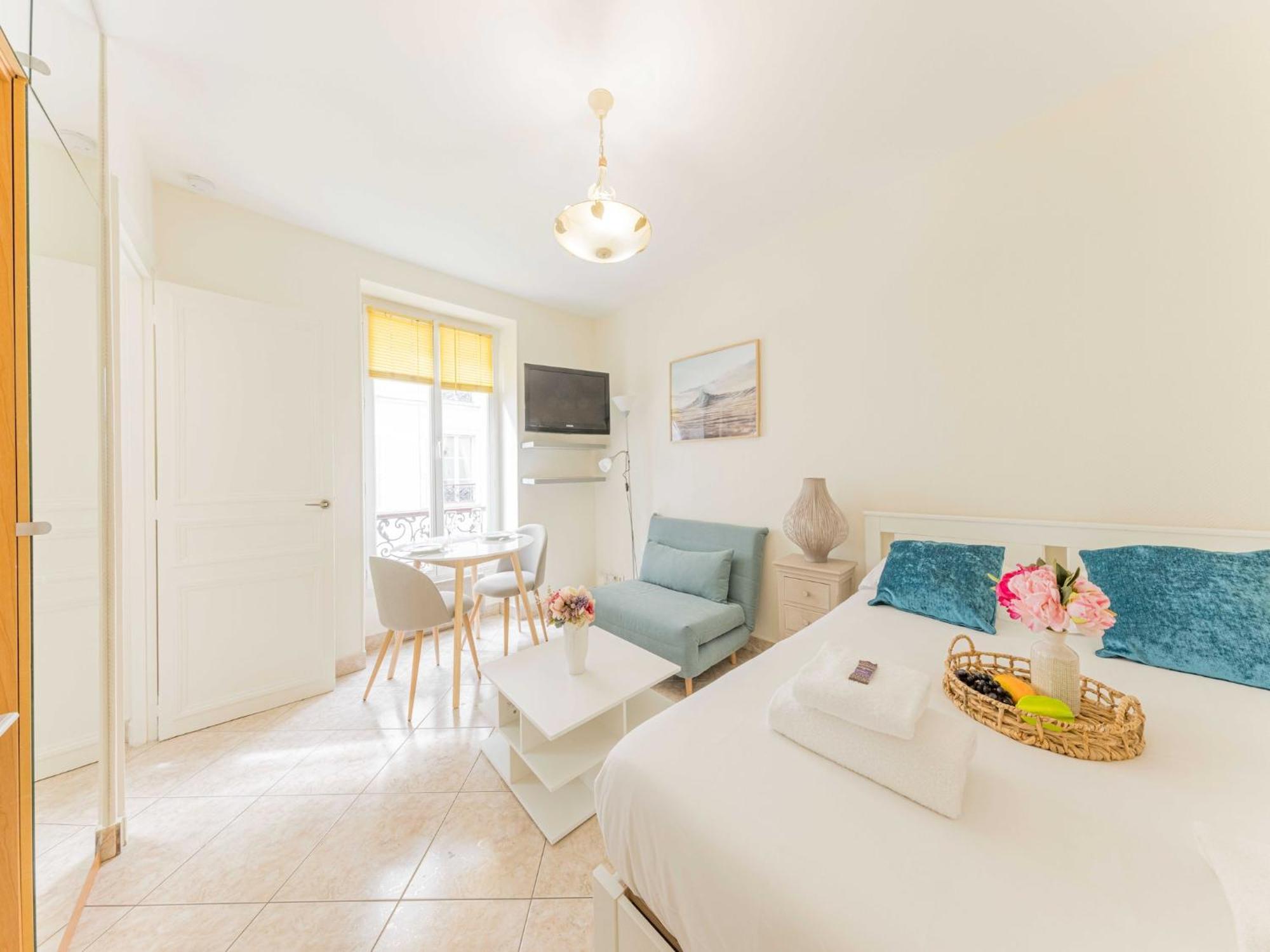 Cosy Studio For Two Tour Eiffel Champs De Mars Paris Exterior foto